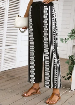 Black Pocket Geometric Print Regular Elastic Waist Pants -LICA Clothing Shop 335673 P 16884662974944